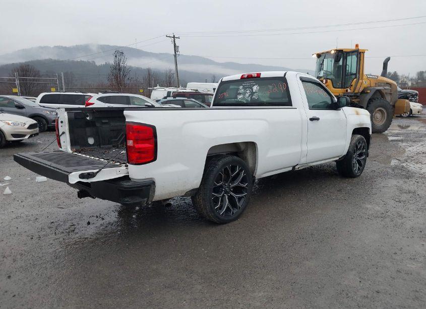 Photo 4 of 2018 Chevrolet Silverado 1500 WORK TRUCK (VIN 1GCNCNEH8JZ103592)