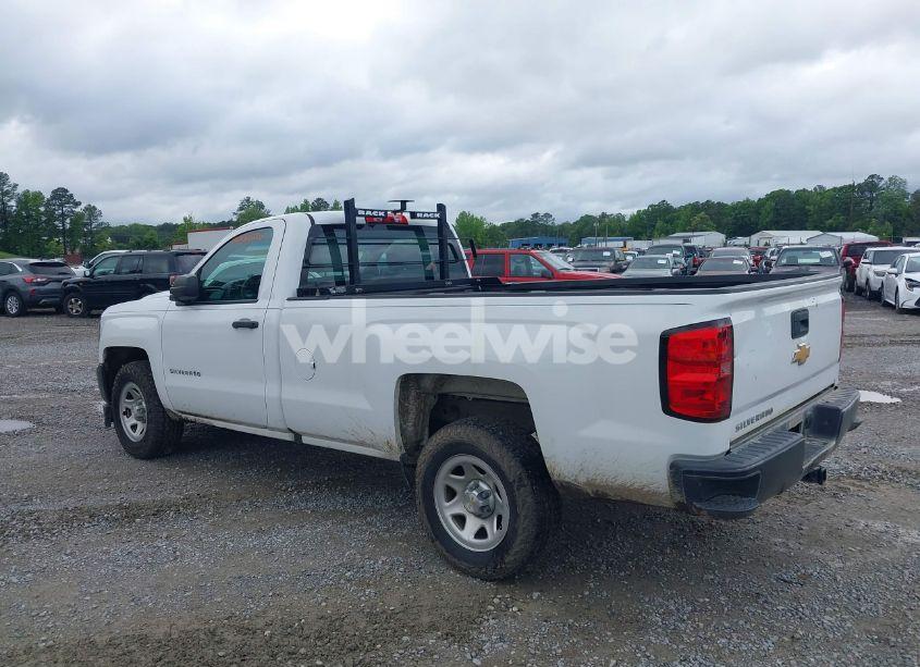 Photo 3 of 2018 Chevrolet Silverado 1500 WT (VIN 1GCNCNEH8JZ368433)