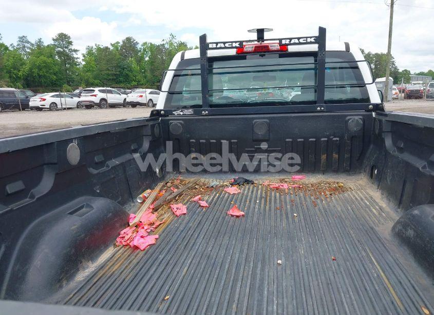 Photo 8 of 2018 Chevrolet Silverado 1500 WT (VIN 1GCNCNEH8JZ368433)