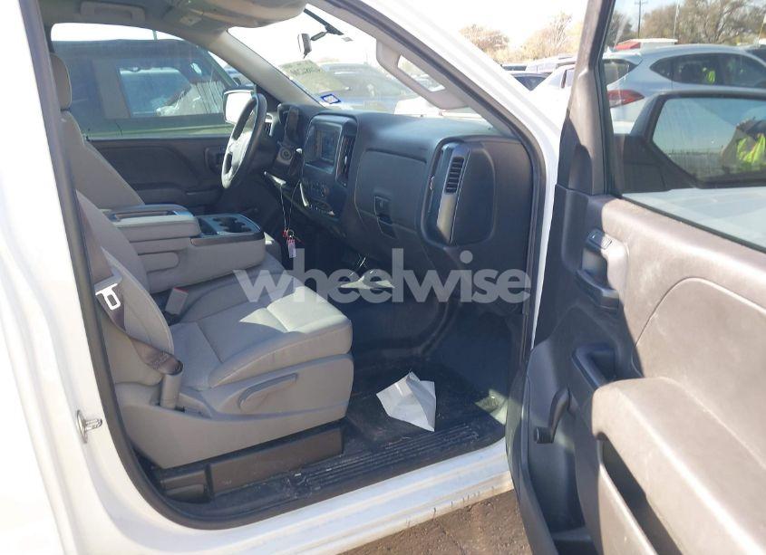 Photo 5 of 2017 Chevrolet Silverado 1500 WT (VIN 1GCNCNEH9HZ117902)