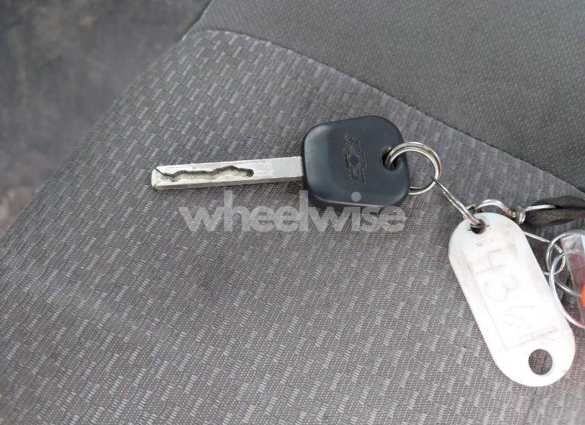 Photo 11 of 2017 Chevrolet Silverado 1500 WT (VIN 1GCNCNEH9HZ176805)