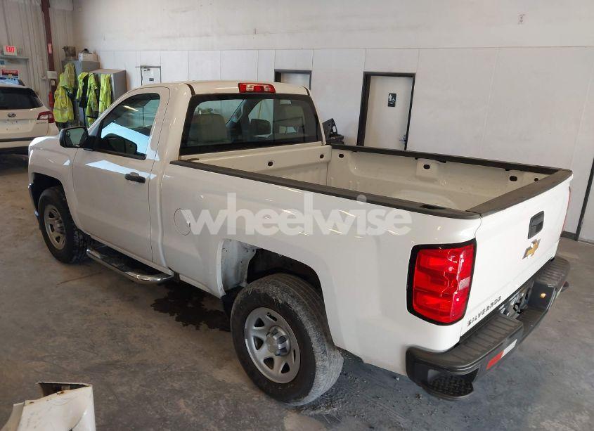 Photo 3 of 2018 Chevrolet Silverado 1500 WT (VIN 1GCNCNEH9JZ319516)