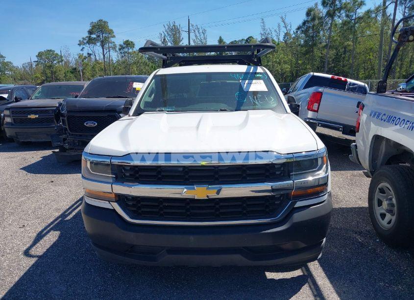 Photo 6 of 2017 Chevrolet Silverado 1500 WT (VIN 1GCNCNEHXHZ192639)