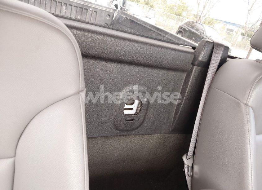 Photo 8 of 2017 Chevrolet Silverado 1500 WT (VIN 1GCNCNEHXHZ192639)