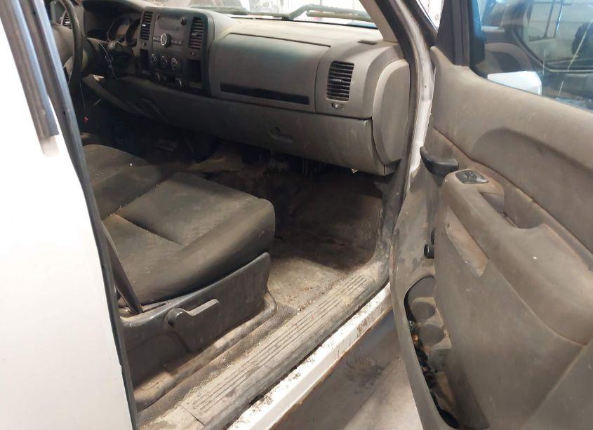 Photo 5 of 2013 Chevrolet Silverado 1500 WORK TRUCK (VIN 1GCNCPE0XDZ166395)