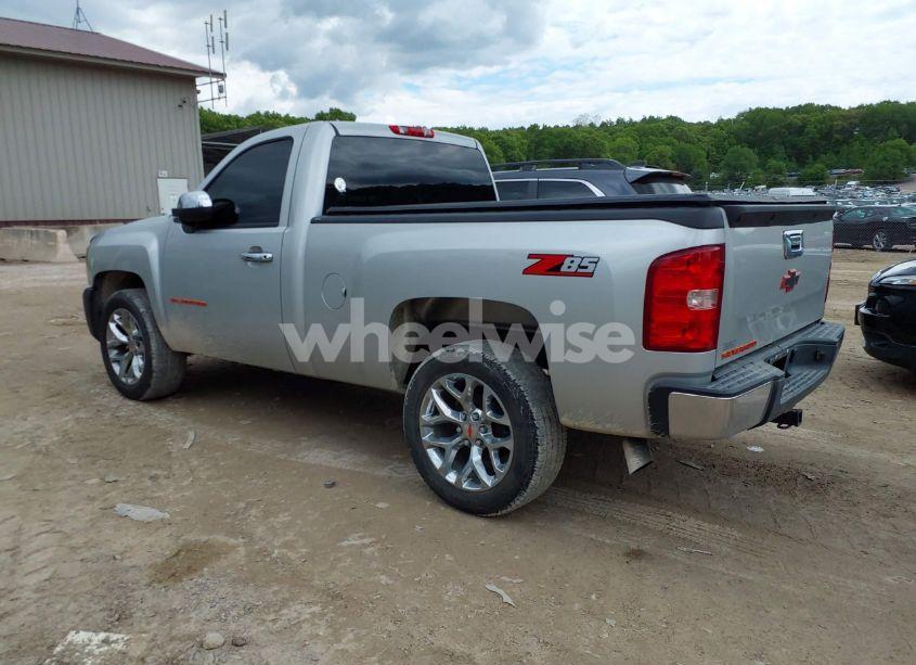 Photo 3 of 2011 Chevrolet Silverado 1500 WORK TRUCK (VIN 1GCNCPEA4BZ229237)