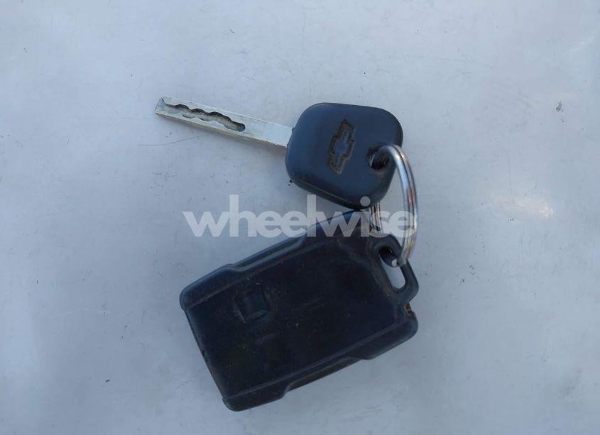 Photo 11 of 2015 Chevrolet Silverado 1500 WT (VIN 1GCNCPEC3FZ413494)