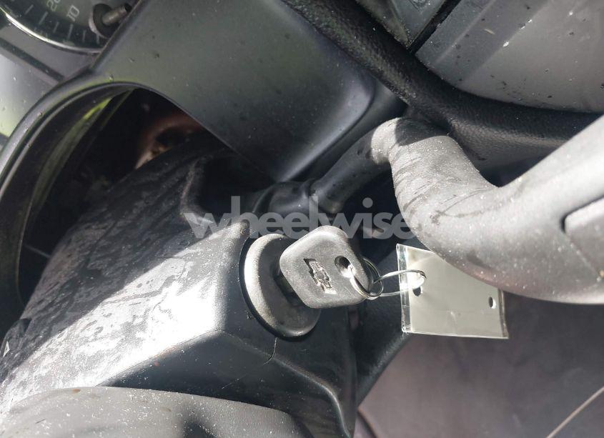 Photo 11 of 2015 Chevrolet Silverado 1500 WT (VIN 1GCNCPEH0FZ334103)