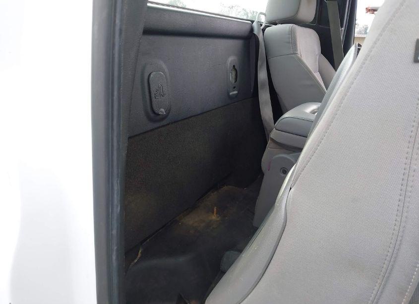 Photo 8 of 2015 Chevrolet Silverado 1500 WT (VIN 1GCNCPEH3FZ325203)