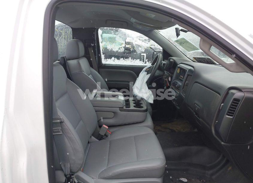 Photo 5 of 2015 Chevrolet Silverado 1500 WT (VIN 1GCNCPEH5FZ326546)