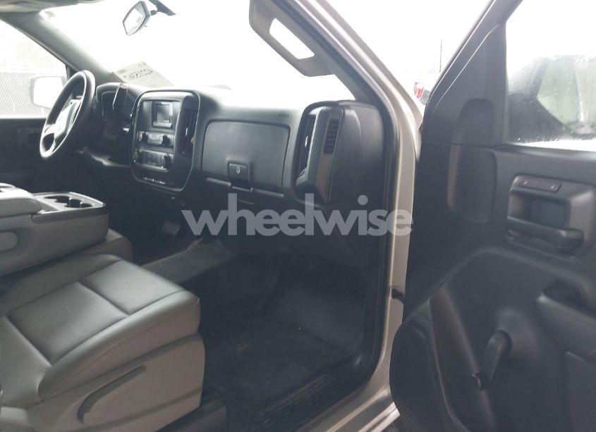 Photo 5 of 2015 Chevrolet Silverado 1500 WT (VIN 1GCNCPEH9FZ320362)