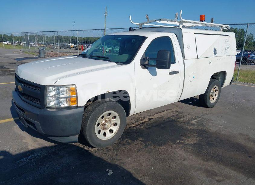 Photo 2 of 2013 Chevrolet Silverado 1500 WORK TRUCK (VIN 1GCNCPEX0DZ900118)