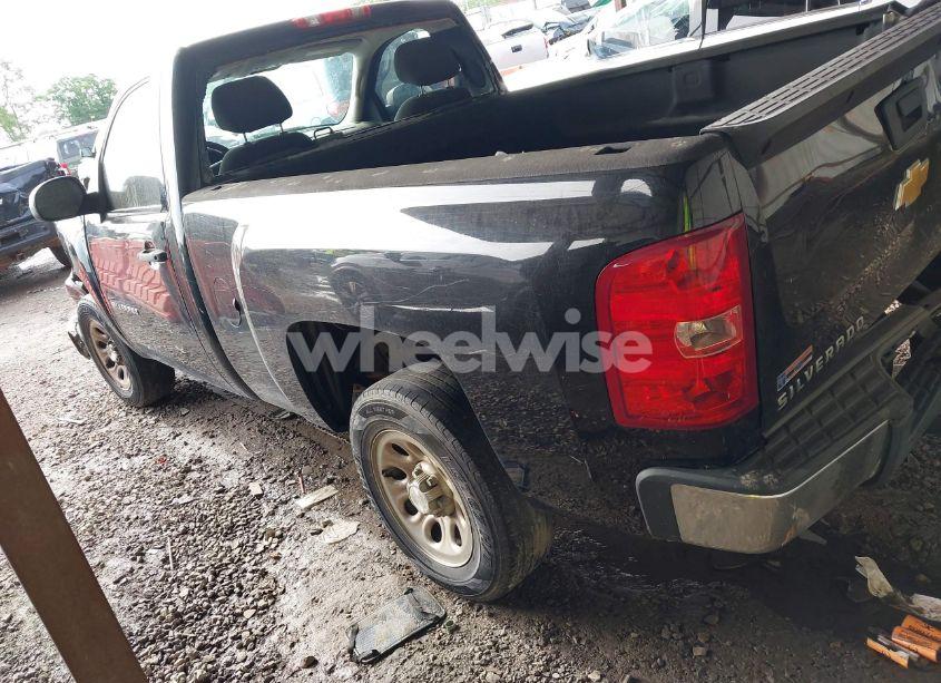 Photo 3 of 2013 Chevrolet Silverado 1500 WORK TRUCK (VIN 1GCNCPEX1DZ368782)