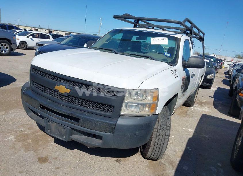 Photo 2 of 2013 Chevrolet Silverado 1500 WORK TRUCK (VIN 1GCNCPEX3DZ151623)
