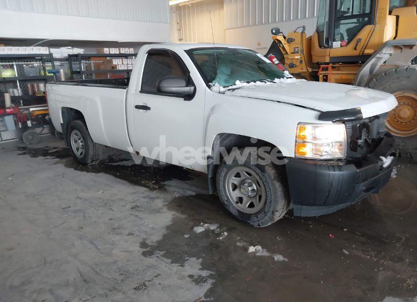 2013 Chevrolet Silverado 1500 WORK TRUCK (VIN 1GCNCPEX3DZ264844) main photo
