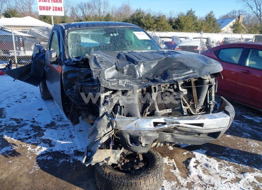 2011 Chevrolet Silverado 1500 WORK TRUCK (VIN 1GCNCPEX6BZ409713) main photo