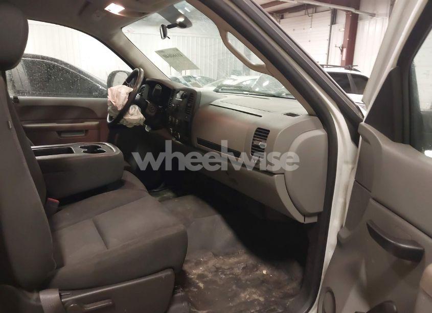 Photo 5 of 2013 Chevrolet Silverado 1500 WORK TRUCK (VIN 1GCNCPEX8DZ382372)