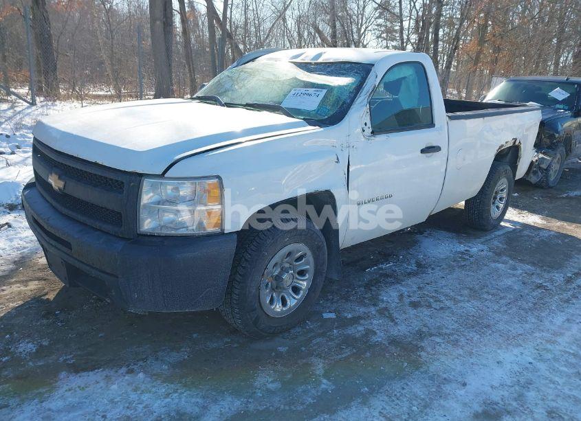 Photo 2 of 2013 Chevrolet Silverado 1500 WORK TRUCK (VIN 1GCNCPEXXDZ243781)