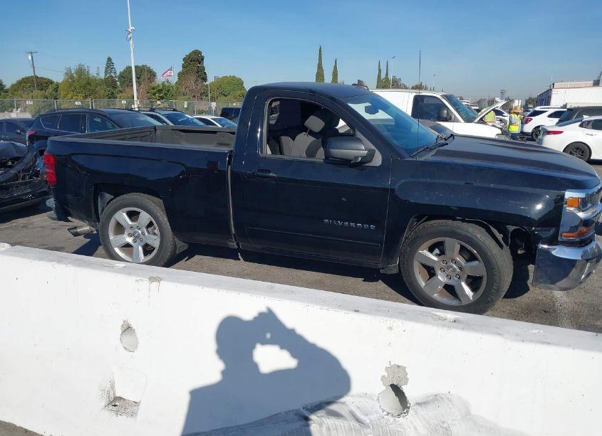 Photo 14 of 2017 Chevrolet Silverado 1500 1LT (VIN 1GCNCREC5HZ376849)