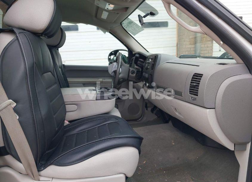 Photo 5 of 2012 Chevrolet Silverado 1500 LT (VIN 1GCNCSEA1CZ118925)