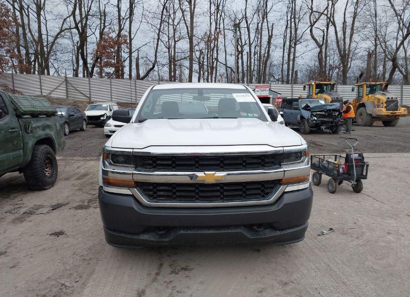 Photo 13 of 2018 Chevrolet Silverado 1500 WT (VIN 1GCNKNEC1JZ297969)