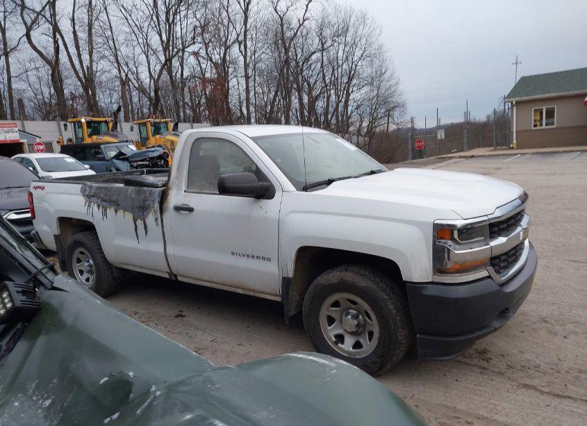 Photo 14 of 2018 Chevrolet Silverado 1500 WT (VIN 1GCNKNEC1JZ297969)