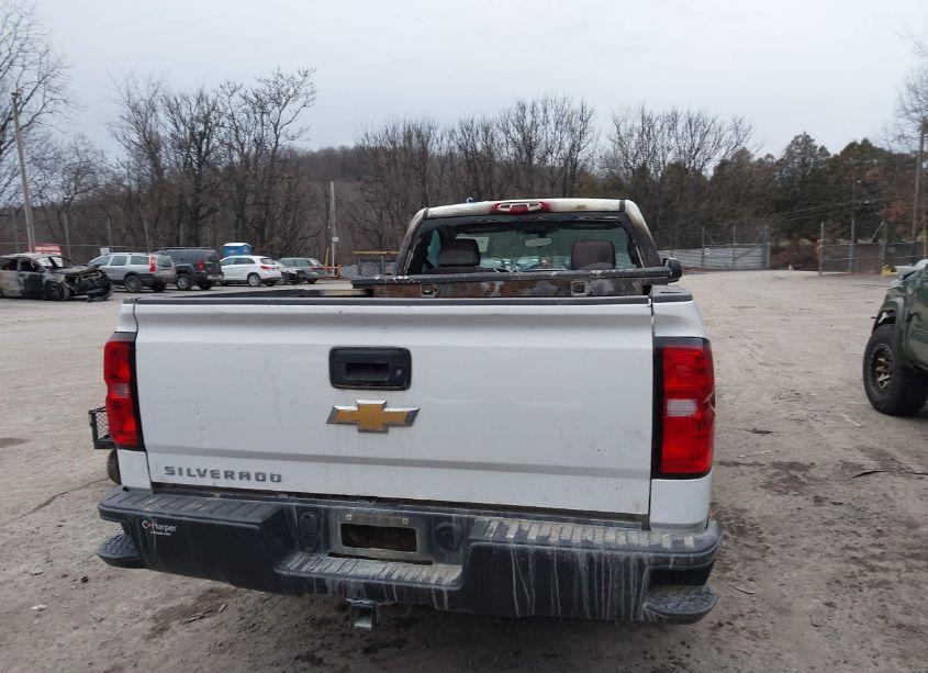 Photo 17 of 2018 Chevrolet Silverado 1500 WT (VIN 1GCNKNEC1JZ297969)