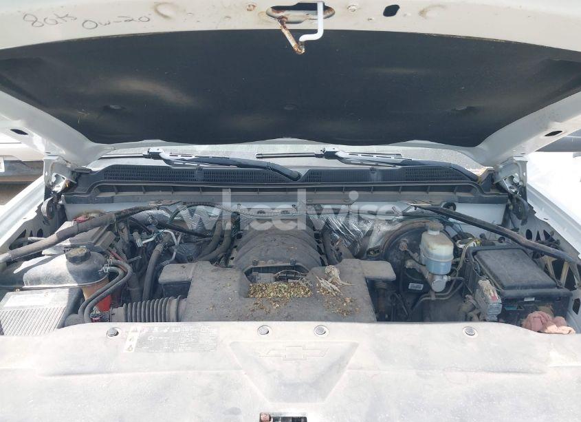 Photo 10 of 2018 Chevrolet Silverado 1500 WT (VIN 1GCNKNEC2JZ314908)