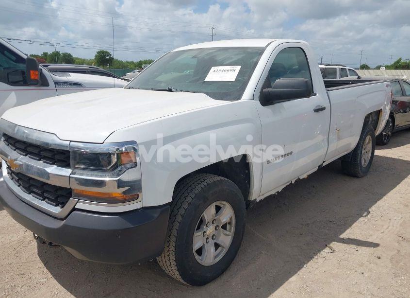 Photo 2 of 2018 Chevrolet Silverado 1500 WT (VIN 1GCNKNEC2JZ314908)