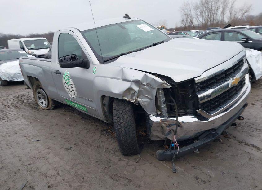 2017 Chevrolet Silverado 1500 LS (VIN 1GCNKNEC3HZ122519) main photo