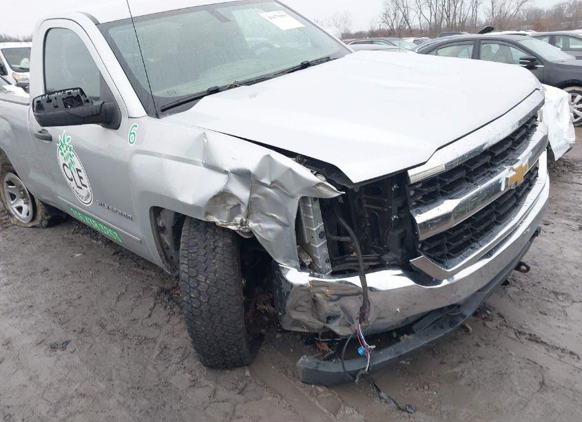 Photo 6 of 2017 Chevrolet Silverado 1500 LS (VIN 1GCNKNEC3HZ122519)