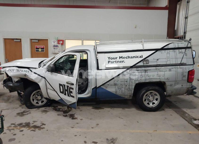 Photo 14 of 2018 Chevrolet Silverado 1500 WT (VIN 1GCNKNEC5JZ127081)