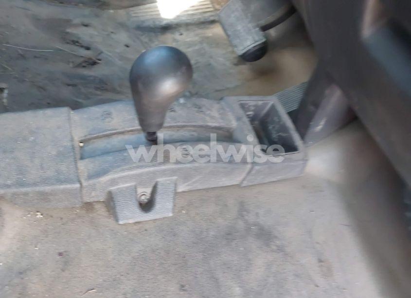 Photo 13 of 2016 Chevrolet Silverado 1500 WT (VIN 1GCNKNEC7GZ268596)