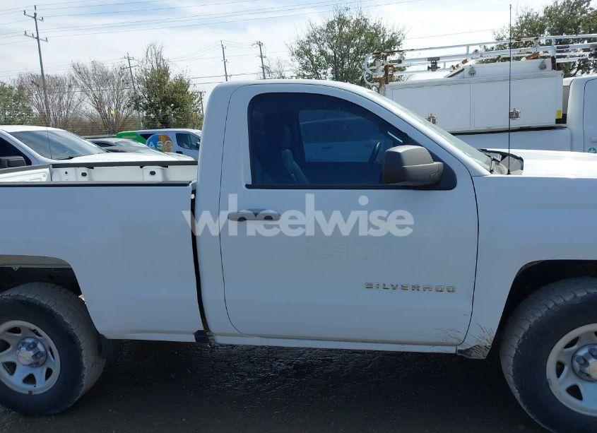 Photo 13 of 2018 Chevrolet Silverado 1500 WT (VIN 1GCNKNECXJZ219982)