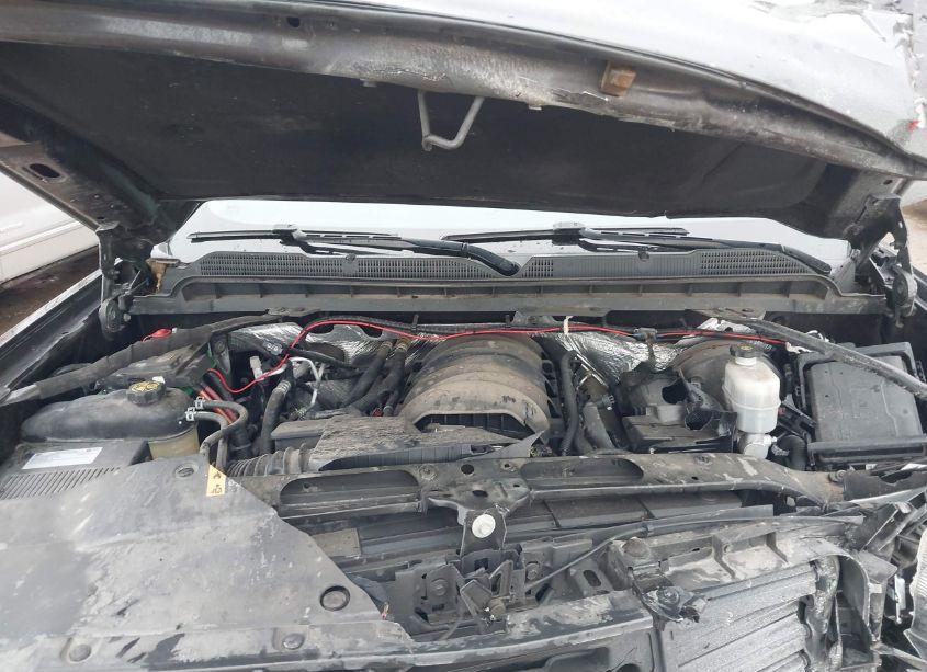 Photo 10 of 2018 Chevrolet Silverado 1500 WT (VIN 1GCNKNECXJZ224518)