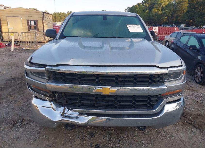 Photo 12 of 2018 Chevrolet Silverado 1500 WT (VIN 1GCNKNEH7JZ179503)
