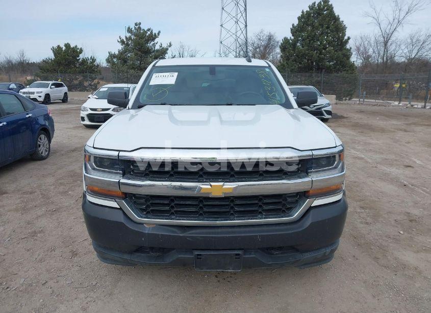 Photo 12 of 2016 Chevrolet Silverado 1500 WT (VIN 1GCNKNEHXGZ223891)