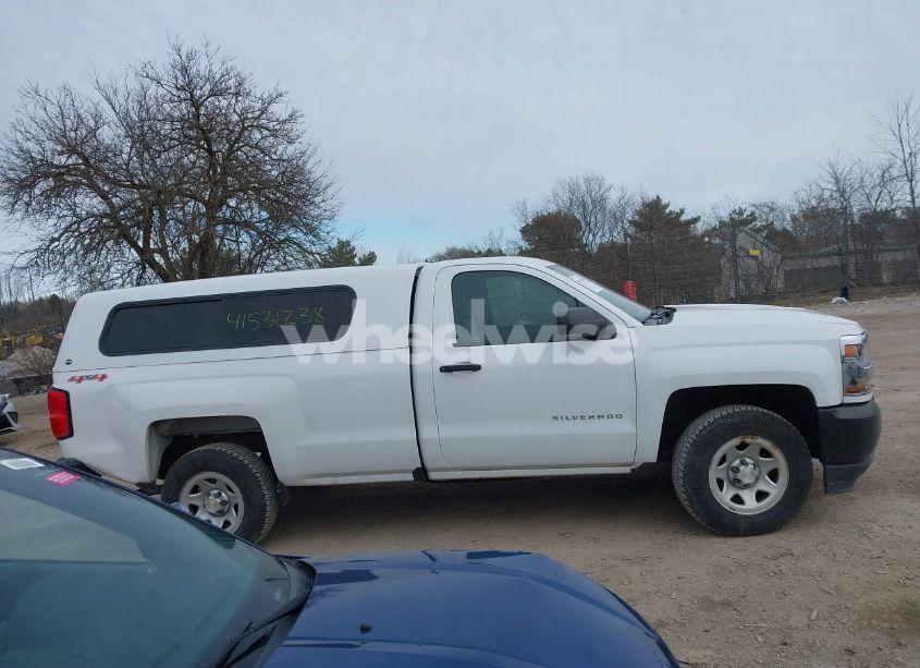 Photo 13 of 2016 Chevrolet Silverado 1500 WT (VIN 1GCNKNEHXGZ223891)