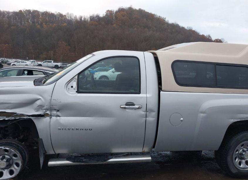 Photo 14 of 2011 Chevrolet Silverado 1500 WORK TRUCK (VIN 1GCNKPE00BZ200196)