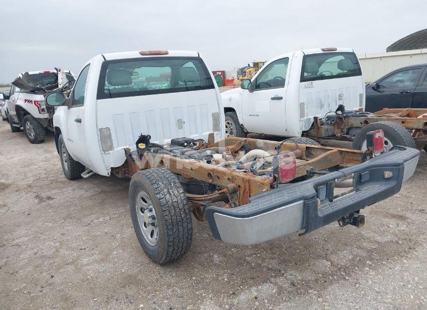 Photo 3 of 2012 Chevrolet Silverado 1500 WORK TRUCK (VIN 1GCNKPE05CZ222566)