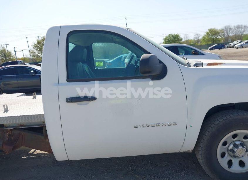 Photo 13 of 2012 Chevrolet Silverado 1500 WORK TRUCK (VIN 1GCNKPE05CZ225645)