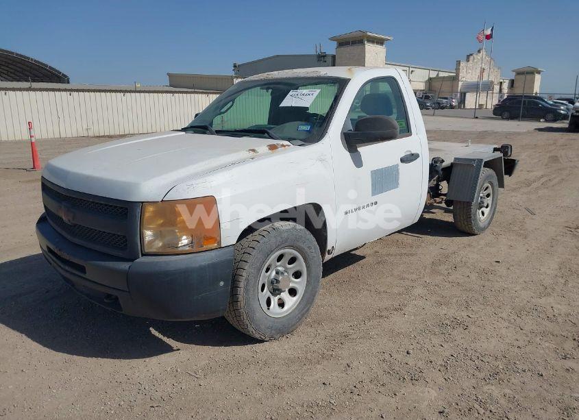 Photo 2 of 2012 Chevrolet Silverado 1500 WORK TRUCK (VIN 1GCNKPE05CZ225645)