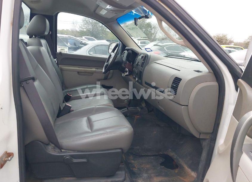 Photo 5 of 2012 Chevrolet Silverado 1500 WORK TRUCK (VIN 1GCNKPE06CZ217523)