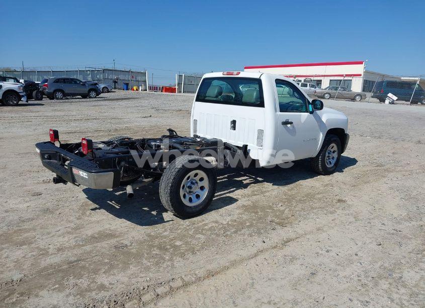 Photo 4 of 2012 Chevrolet Silverado 1500 WORK TRUCK (VIN 1GCNKPE06CZ225010)