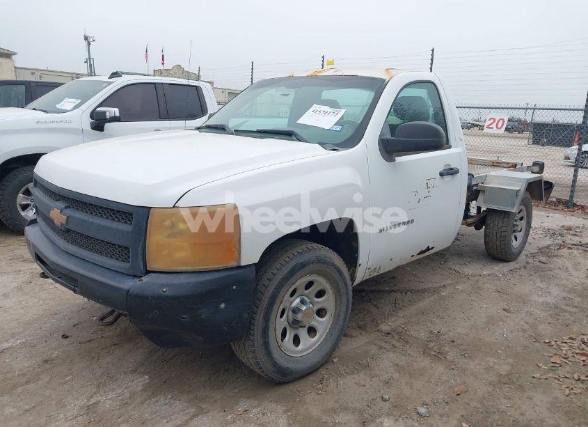 Photo 2 of 2012 Chevrolet Silverado 1500 WORK TRUCK (VIN 1GCNKPE08CZ216454)