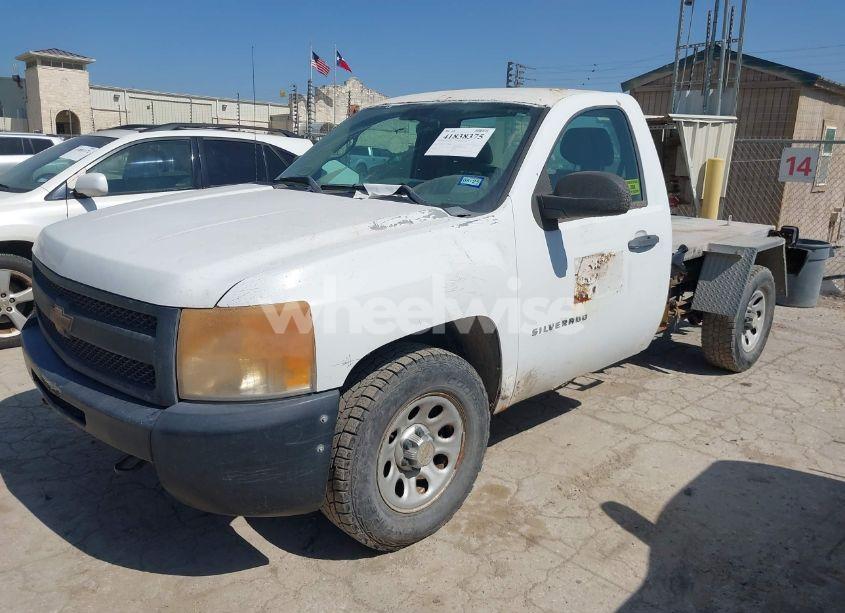 Photo 2 of 2012 Chevrolet Silverado 1500 WORK TRUCK (VIN 1GCNKPE08CZ221881)