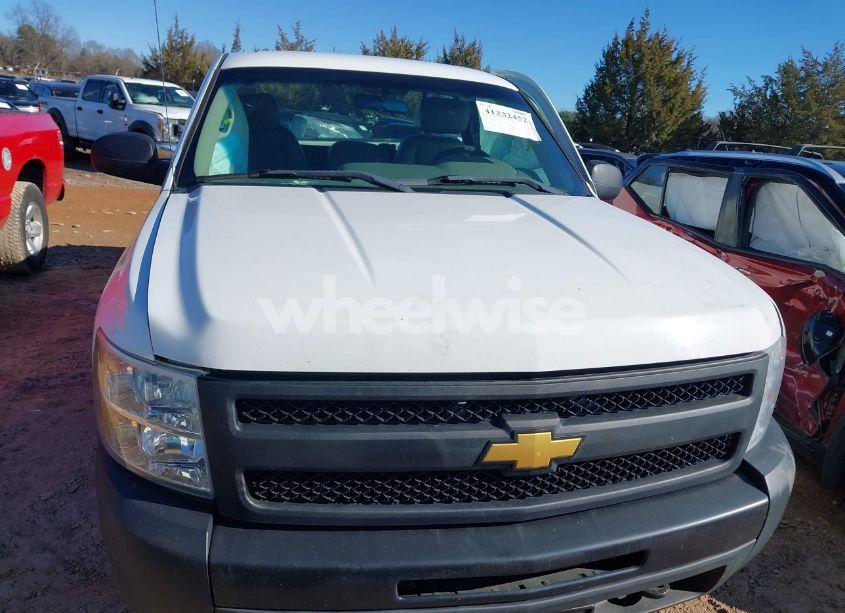 Photo 12 of 2013 Chevrolet Silverado 1500 WORK TRUCK (VIN 1GCNKPEA0DZ284211)