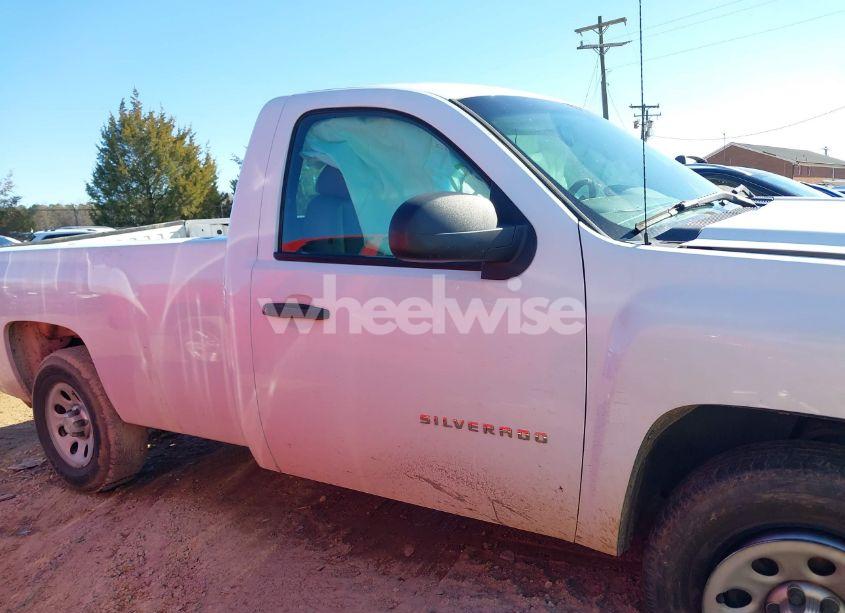 Photo 13 of 2013 Chevrolet Silverado 1500 WORK TRUCK (VIN 1GCNKPEA0DZ284211)