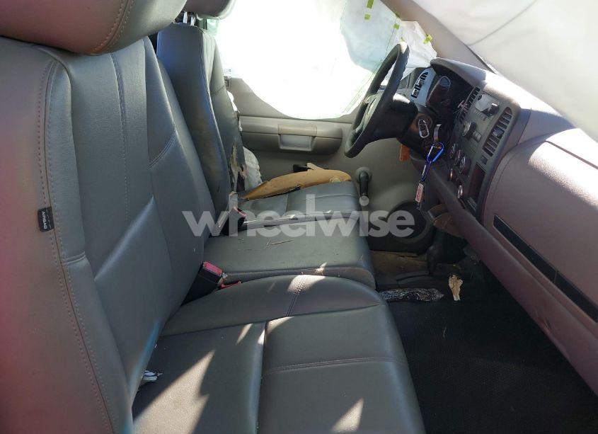 Photo 5 of 2013 Chevrolet Silverado 1500 WORK TRUCK (VIN 1GCNKPEA0DZ284211)
