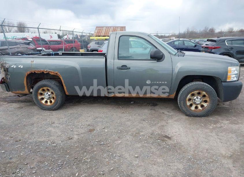 Photo 13 of 2011 Chevrolet Silverado 1500 WORK TRUCK (VIN 1GCNKPEA3BZ180258)